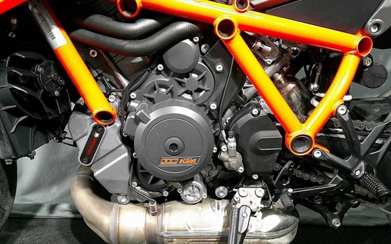 Gebrauchtmotorrad KTM 1290 Super Duke R - Bild 11
