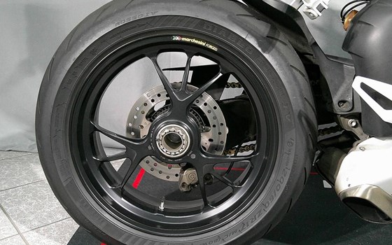 Gebrauchtmotorrad Ducati Streetfighter V4 S - Bild 7
