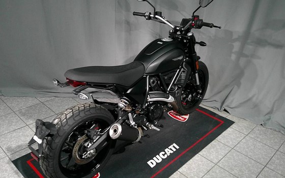 Gebrauchtmotorrad Ducati Scrambler Icon Dark - Bild 14