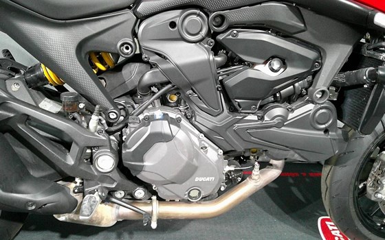 Gebrauchtmotorrad Ducati Monster + - Bild 8