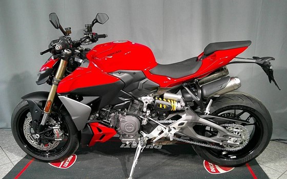 Gebrauchtmotorrad Ducati Streetfighter V2 - Bild 2