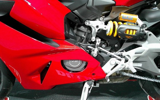 Gebrauchtmotorrad Ducati Panigale V2 S - Bild 11