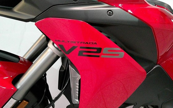 Gebrauchtmotorrad Ducati Multistrada V2 S - Bild 13