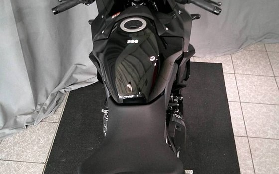 Neufahrzeug Suzuki GSX-8R - Bild 5