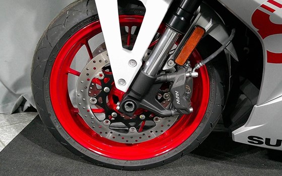 Neufahrzeug Suzuki GSX-8R - Bild 10