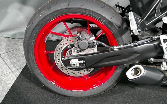 Neufahrzeug Suzuki GSX-8R - Bild 7