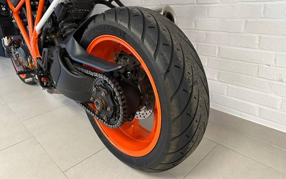 Gebrauchtmotorrad KTM 1290 Super Duke R - Bild 8