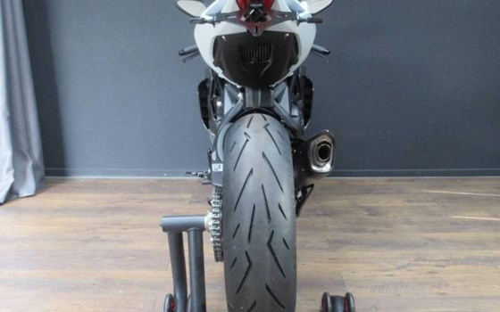 Gebrauchtmotorrad MV Agusta F3 800 - Bild 6