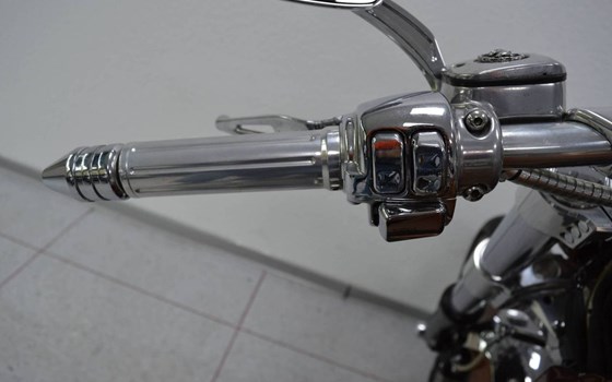 Gebrauchtmotorrad Harley-Davidson V-Rod VRSCA - Bild 10