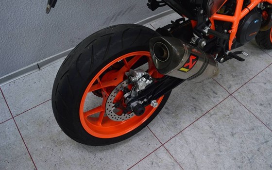 Gebrauchtmotorrad KTM 690 Duke R - Bild 2