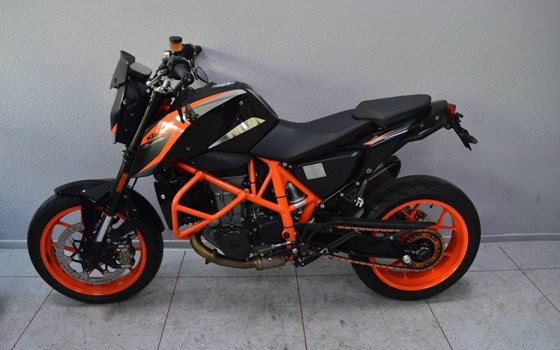 Gebrauchtmotorrad KTM 690 Duke R - Bild 6