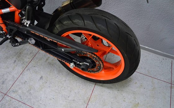 Gebrauchtmotorrad KTM 690 Duke R - Bild 7