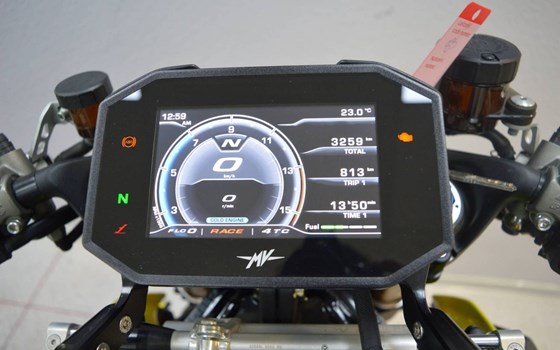 Gebrauchtmotorrad MV Agusta Brutale 1000 RR - Bild 12