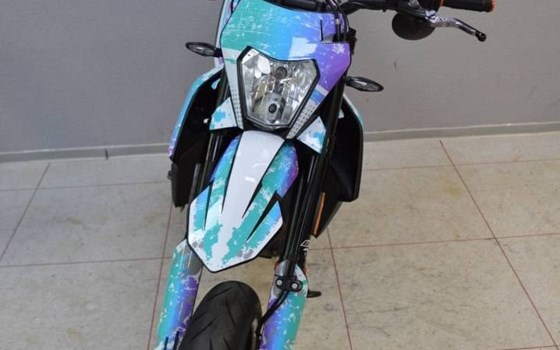 Gebrauchtmotorrad KTM 690 SMC R - Bild 5