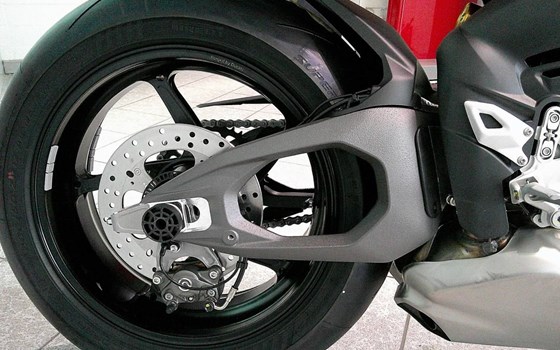 Neufahrzeug Ducati Panigale V4 S - Bild 13
