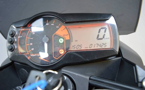 Gebrauchtmotorrad KTM 990 Super Duke R - Bild 12