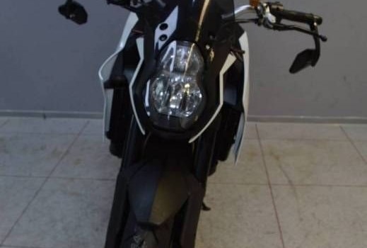 Gebrauchtmotorrad KTM 990 Super Duke R - Bild 5