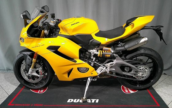 Neufahrzeug Ducati Panigale V2 S - Bild 2
