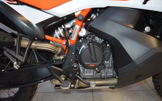 Gebrauchtmotorrad KTM 790 Adventure R - Bild 3