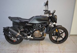 Gebrauchte Husqvarna Svartpilen 701