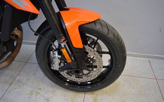 Gebrauchtmotorrad KTM 790 Duke - Bild 4