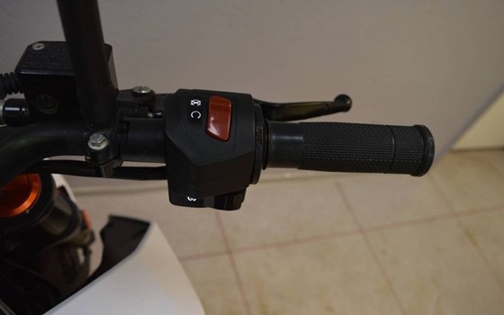 Gebrauchtmotorrad KTM 125 Duke - Bild 13