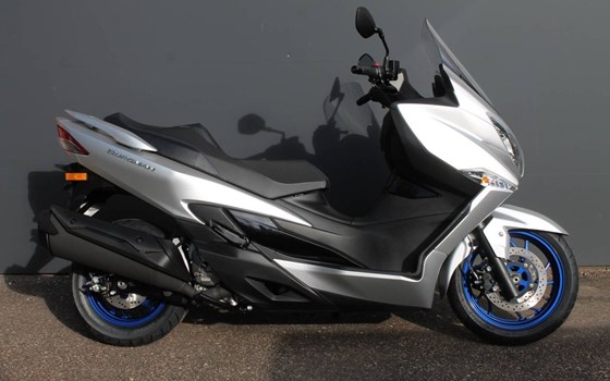 Gebrauchtmotorrad Suzuki GN 400 - Bild 1