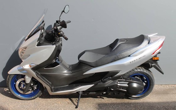 Gebrauchtmotorrad Suzuki GN 400 - Bild 3