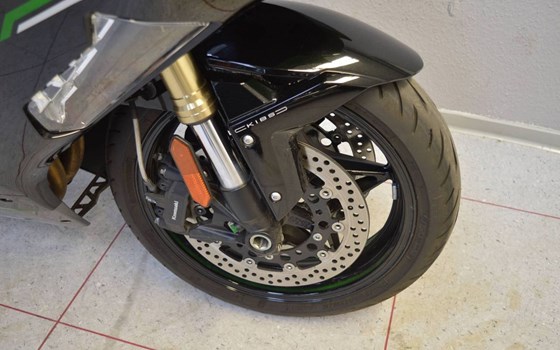 Gebrauchtmotorrad Kawasaki Ninja H2 SX - Bild 4