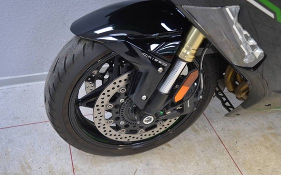 Gebrauchtmotorrad Kawasaki Ninja H2 SX - Bild 9