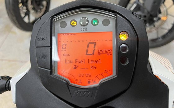 Gebrauchtmotorrad KTM 390 Duke - Bild 13