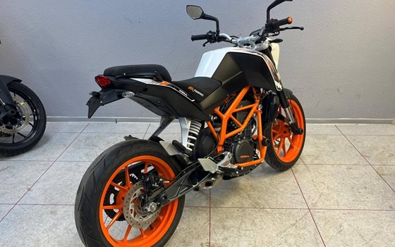 Gebrauchtmotorrad KTM 390 Duke - Bild 2