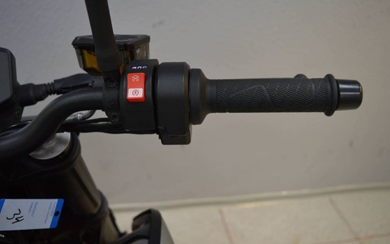 Gebrauchtmotorrad KTM 790 Duke - Bild 13