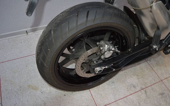 Gebrauchtmotorrad KTM 790 Duke - Bild 2