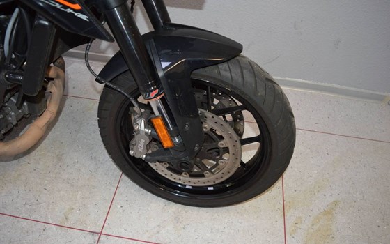Gebrauchtmotorrad KTM 790 Duke - Bild 4