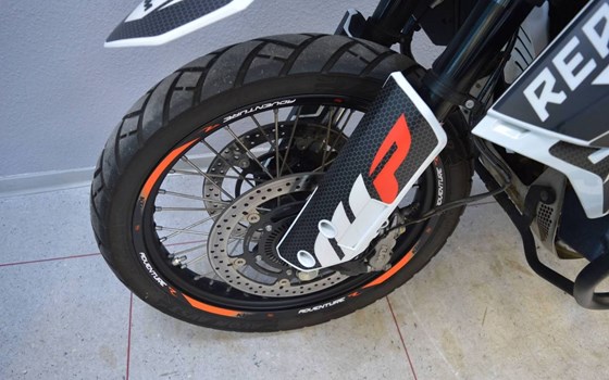 Gebrauchtmotorrad KTM 790 Adventure - Bild 9