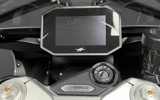 Neufahrzeug MV Agusta Superveloce 800 - Bild 10