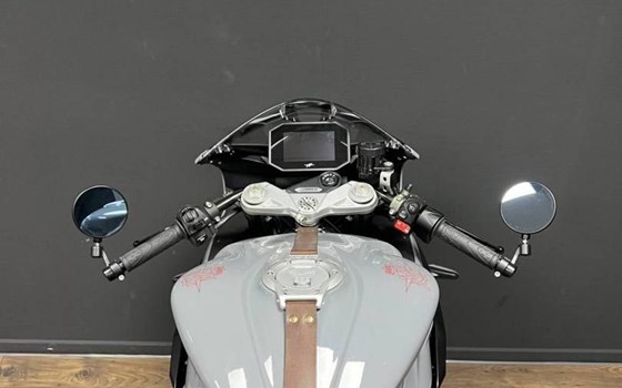 Neufahrzeug MV Agusta Superveloce 800 - Bild 8