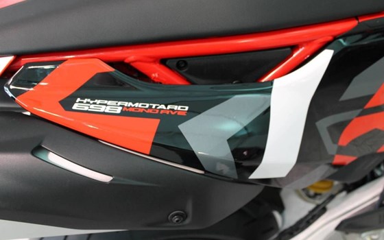Gebrauchtmotorrad Ducati Hypermotard 698 Mono RVE - Bild 7