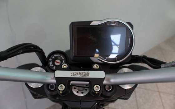 Gebrauchtmotorrad Ducati Scrambler Icon - Bild 10