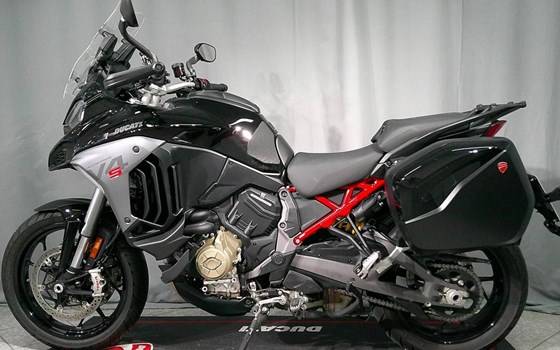 Gebrauchtmotorrad Ducati Multistrada V4 S - Bild 2