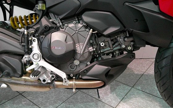 Gebrauchtmotorrad Ducati Multistrada V2 - Bild 8