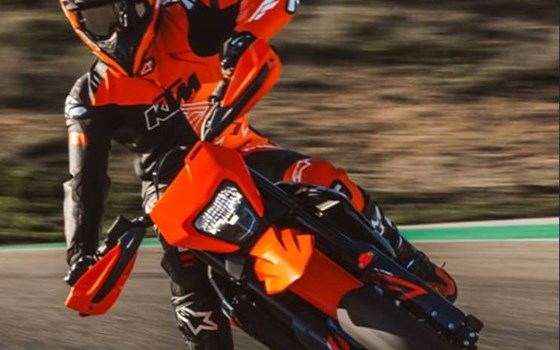 Neufahrzeug KTM 690 SMC R - Bild 11