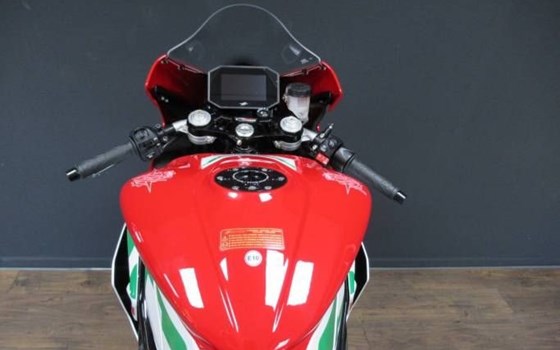 Gebrauchtmotorrad MV Agusta F3 800 RC - Bild 8