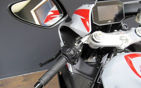 Gebrauchtmotorrad MV Agusta F3 800 - Bild 10