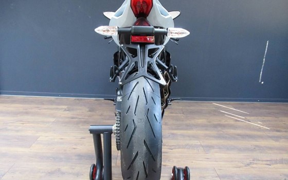 Gebrauchtmotorrad MV Agusta F3 800 - Bild 8