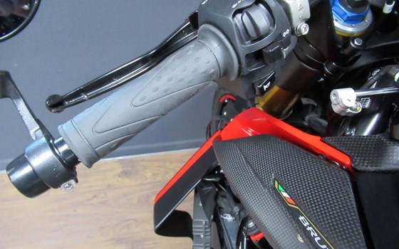 Gebrauchtmotorrad MV Agusta Brutale 1000 RR - Bild 11