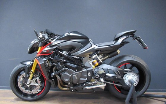 Gebrauchtmotorrad MV Agusta Brutale 1000 RR - Bild 3