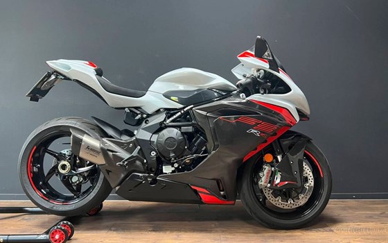 Gebrauchtmotorrad MV Agusta F3 800 R - Bild 1