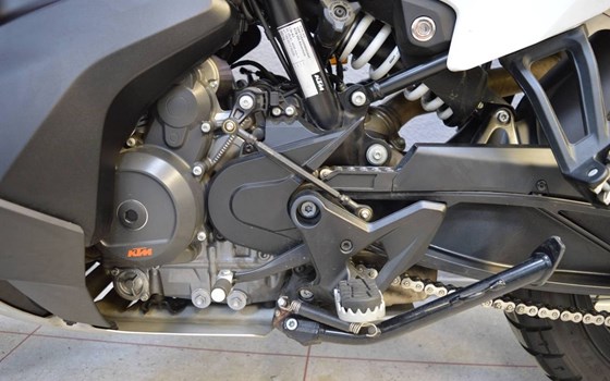 Gebrauchtmotorrad KTM 890 Adventure - Bild 8